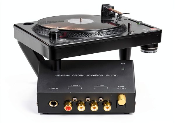 Phono Preamp EIMSOAH Dual Gain Compact Audio-1